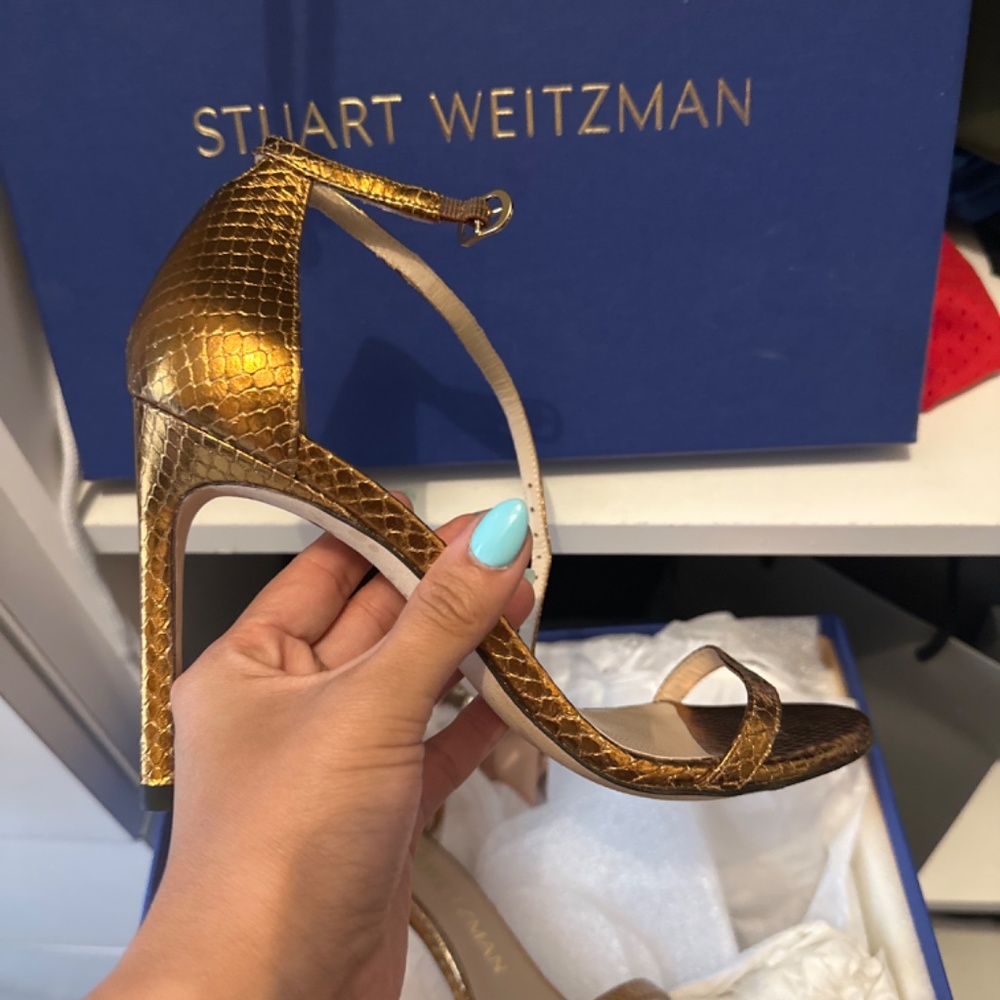 Stuart Weitzman Heels Size 6 - image 2
